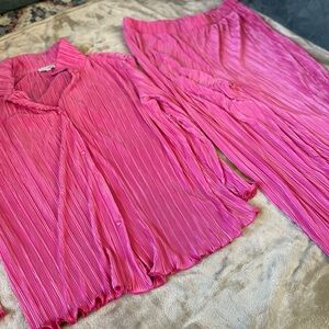 Fashion Nova Pink Pleated Two-Piece Set – Size 3X
